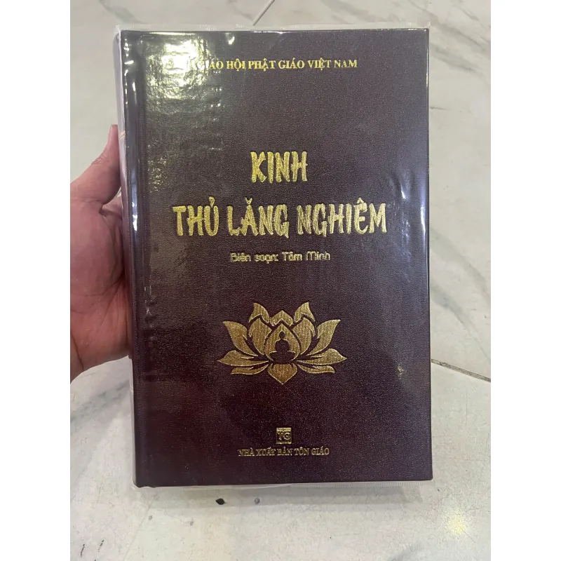 KINH THỦ LĂNG NGHIÊM - BÌA CỨNG LỚN 975306
