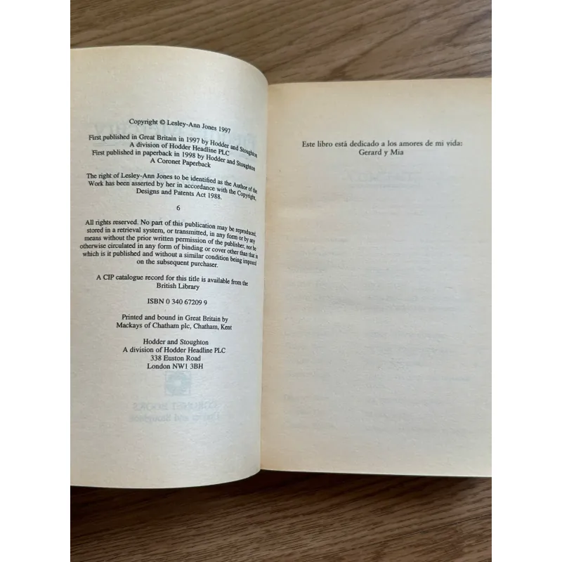 Freddie Mercury: The Definitive Biography - Lesley-Ann Jones 787617