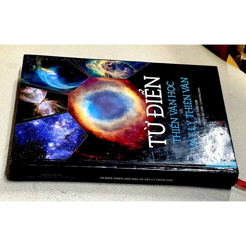 TỪ ĐIỂN THIÊN VĂN HỌC VÀ VẬT LÝ THIÊN VĂN 1013586