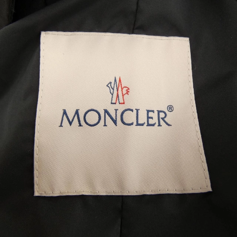 Áo khoác MONCLER PAU - Hàng hiệu Chính hãng 822328
