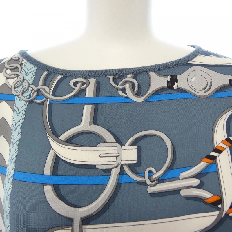 HERMES PANOPLIE EQUESTRE *87-7718 Vải lụa một mảnh 646561