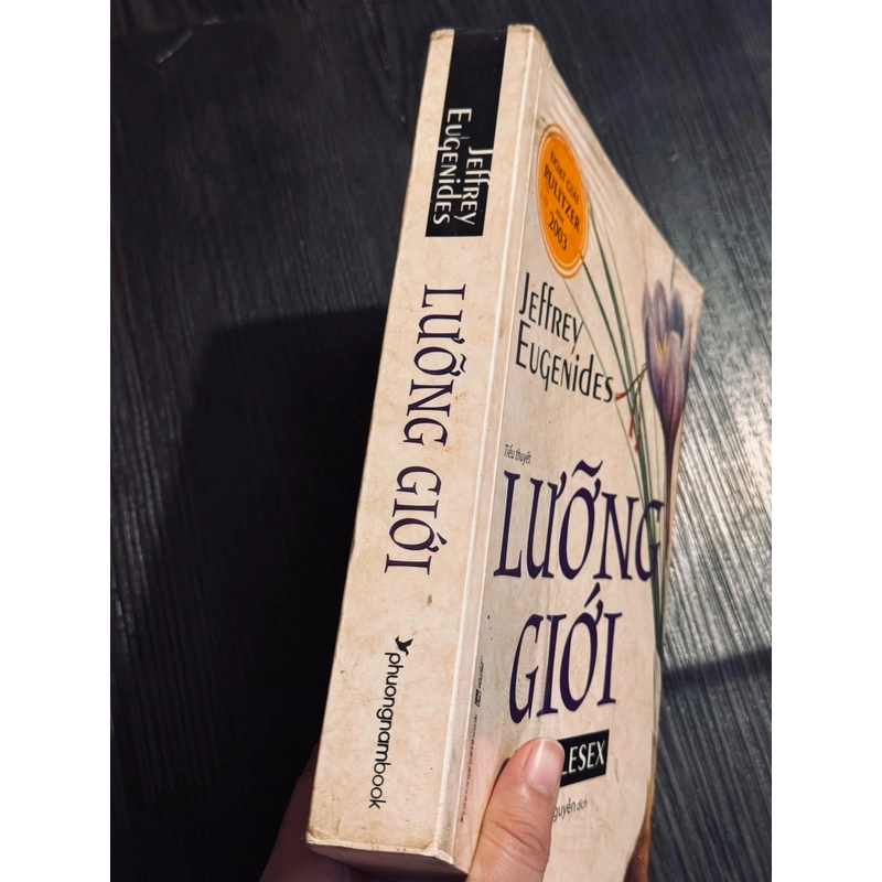 Lưỡng giới 502147