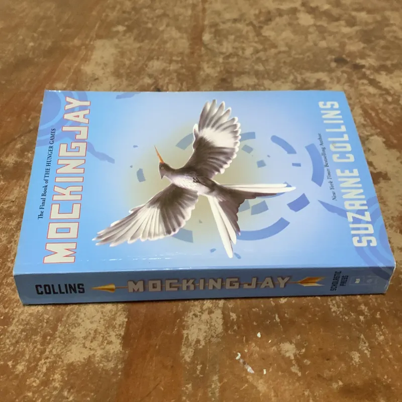 MOCKING JAY - SUZANNE COLLINS 763050