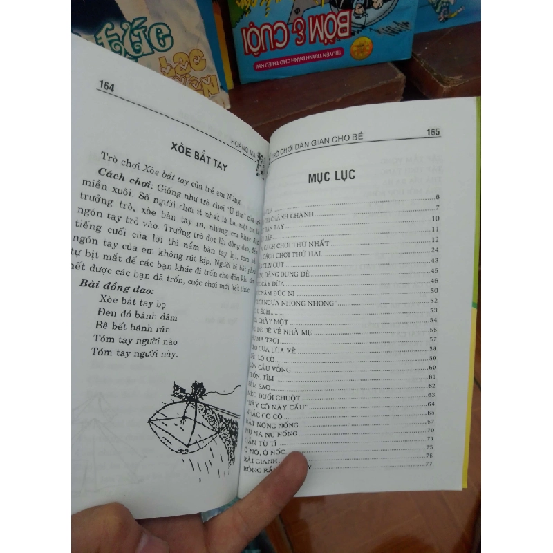 Trò chơi dân gian cho bé - Hoàng Mai 2008 Kiến thức - kỹ năng cho con VAVO-AK19 936045
