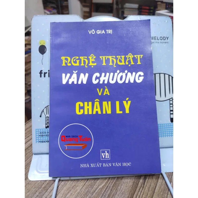 Sách: Nghệ thuật văn chương và chân lý (A1) - Tác giả: Võ Gia Trị 657113
