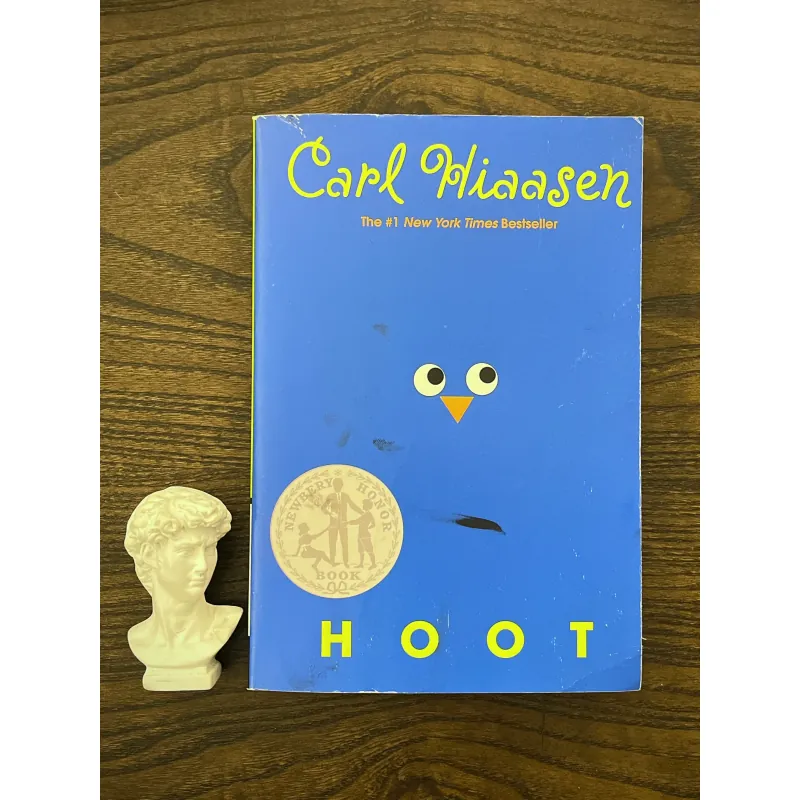 Hoot (The New York Times Bestseller Carl Hiaasen) 972777