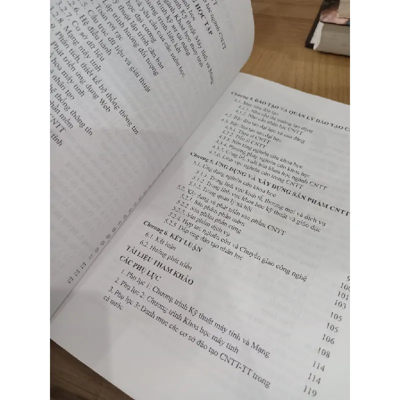Công nghệ thông tin-Định hướng học tập, nghiên cứu và phát triển nghề nghiệp - TS. Nguyễn Văn Sinh, TS. Trần Mạnh Hà chủ biên 603869