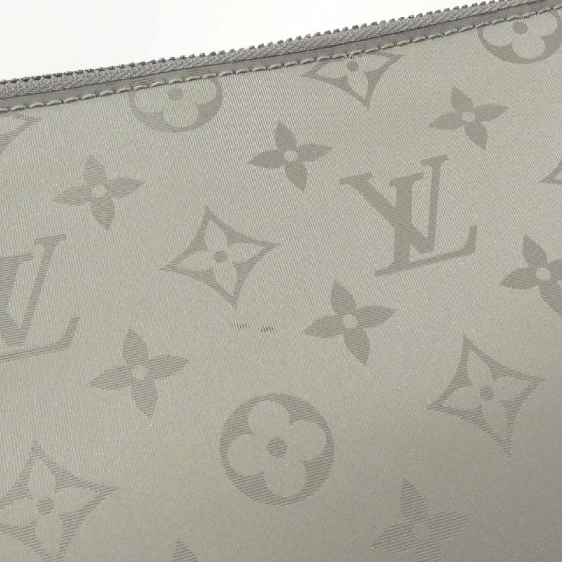 Túi xách Louis Vuitton Monogram Titanium Pochette Cosmos M63240 619556