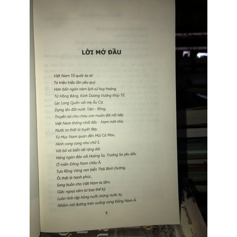 Kể chuyện trường kỳ về lịch sử Việt Nam - Trần Văn Vũ Hồng Đức 734511