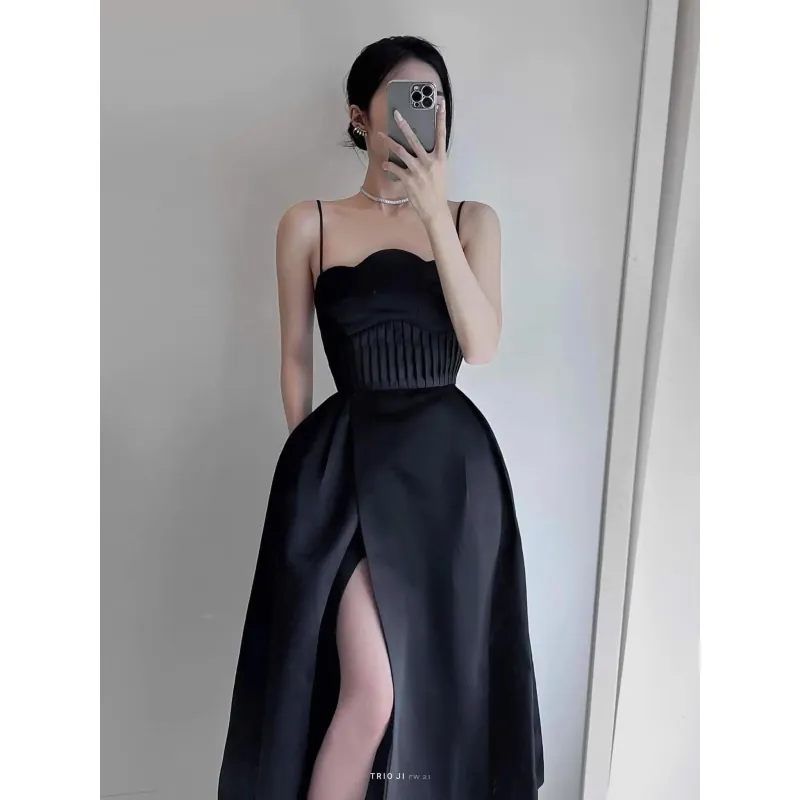 Đầm tiệc đen  782339