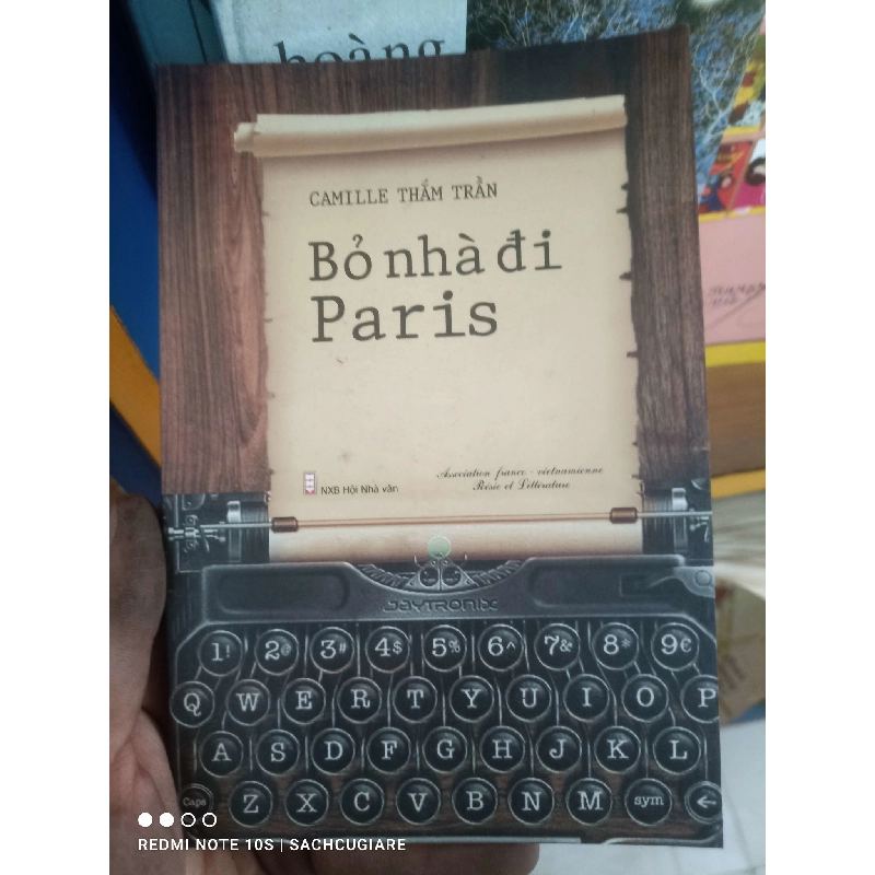 Bỏ nhà đi Paris - Camille Thắm Trần 998598