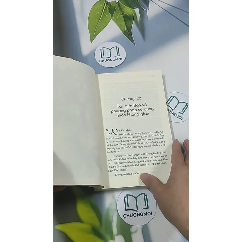 Độc giả và nhân vật chính đích thị là chân tình (Tập 2) - Đồi 694956