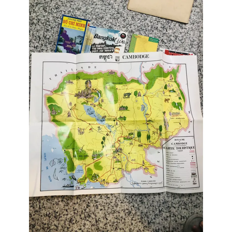 9 tấm bản đồ du lịch Việt Nam + nước ngoài  994287
