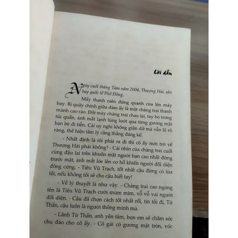 cuốn tiểu thuyết "Bao giờ trăng lại tròn?" của tác giả Nguyệt Như Tích 997148