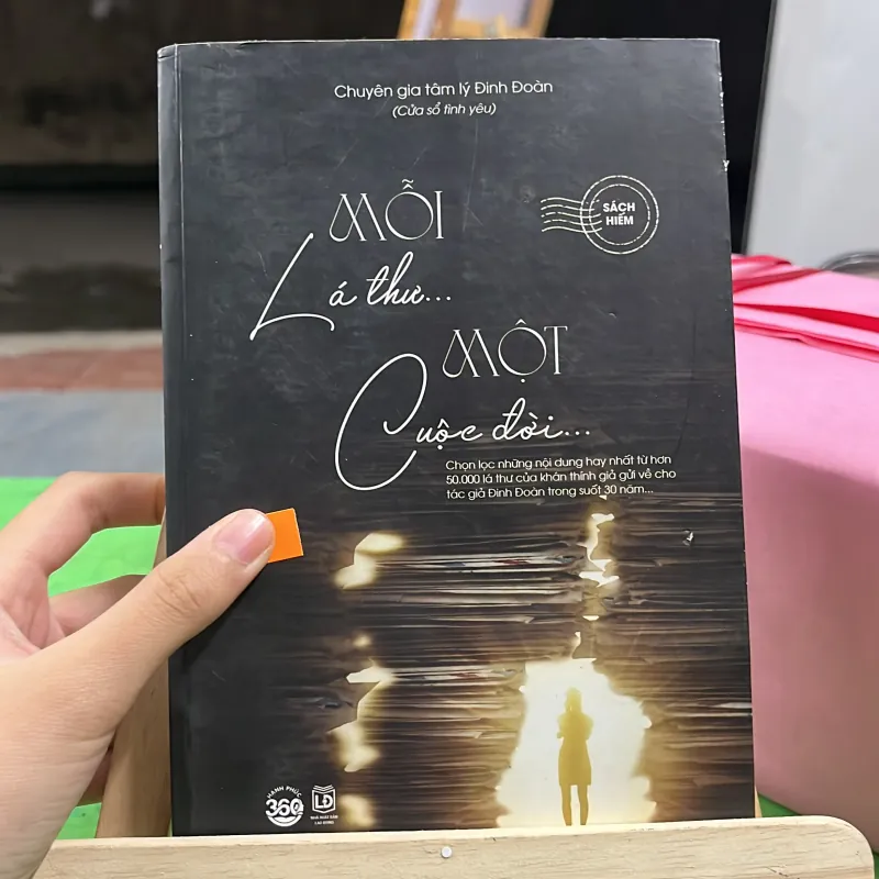 📖 Sách “Mỗi lá thư… một cuộc đời” tác giả Đinh Đoàn  746423