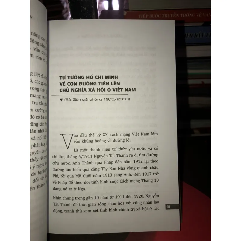 Rạng rỡ những trang sử vàng - Trần Trọng Tân 992433