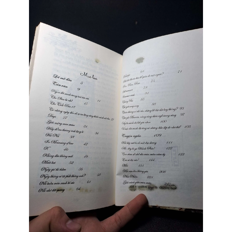 Tình yêu là không ai muốn bỏ đi - Phan Ý Yên 2014 mới 80% VĂN HỌC HCM2012-21 921565