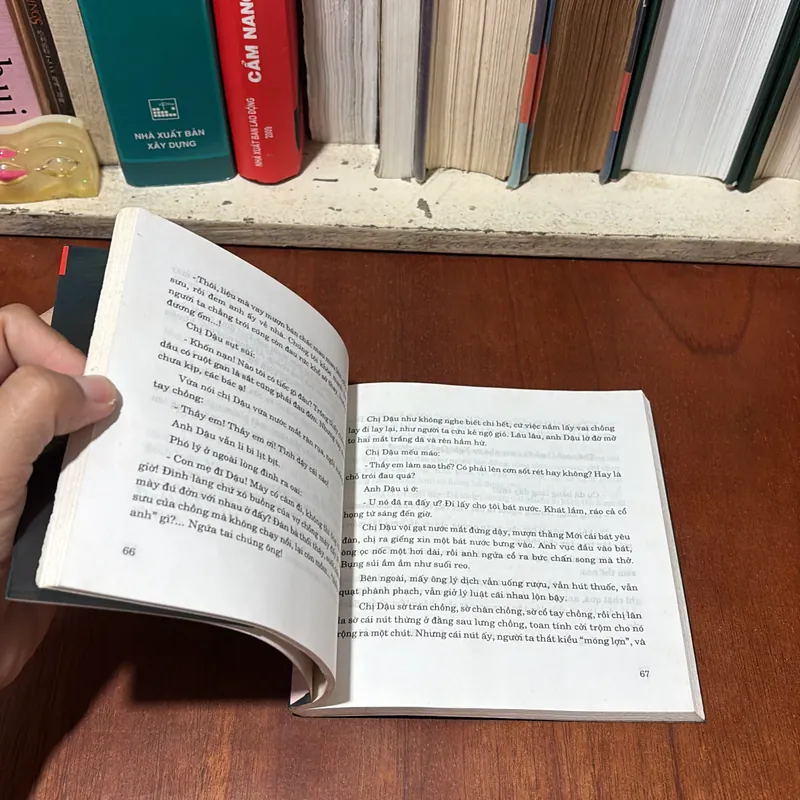 II Văn Học Việt Nam: Tắt Đèn (Bản Vuông) - Ngô Tất Tố - 1999 727849