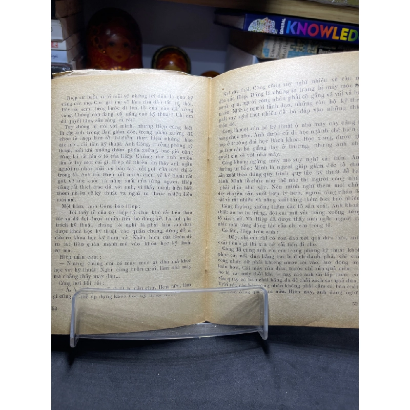 Mùa dứa 1978 mới 50% ố vàng rách bìa Dương Đình Hy HPB0906 SÁCH VĂN HỌC 500300