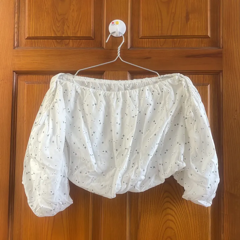 Áo trễ vai croptop 778868