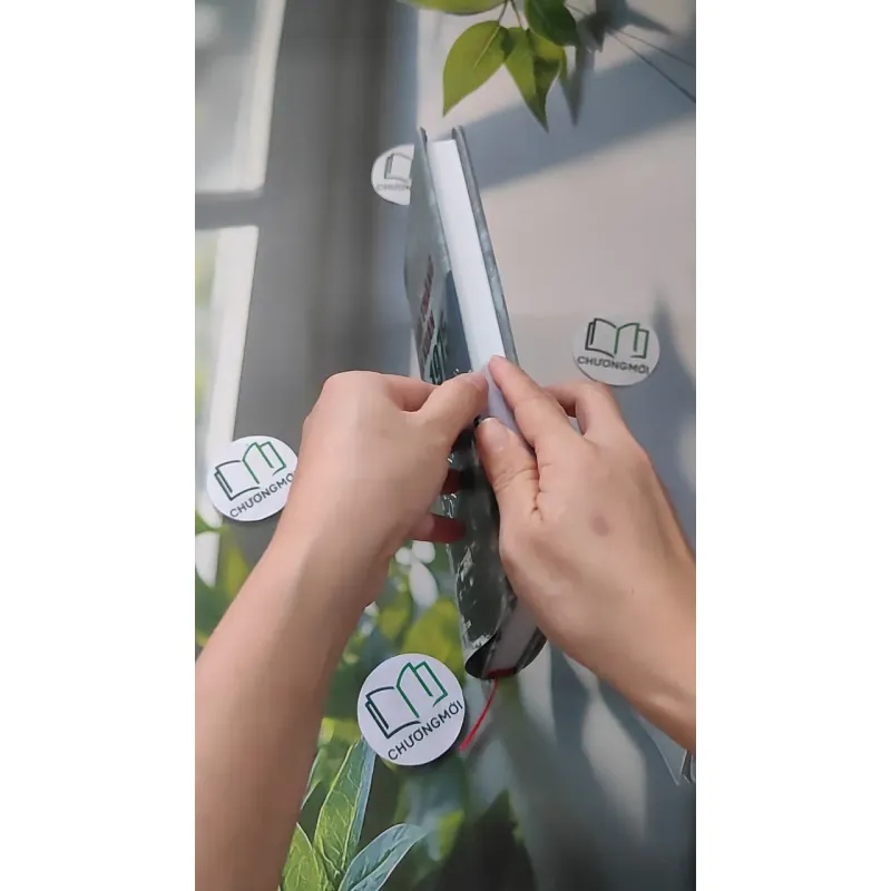 [MIỄN PHÍ BỌC SÁCH] Về đại thắng mùa xuân năm 1975... 990216