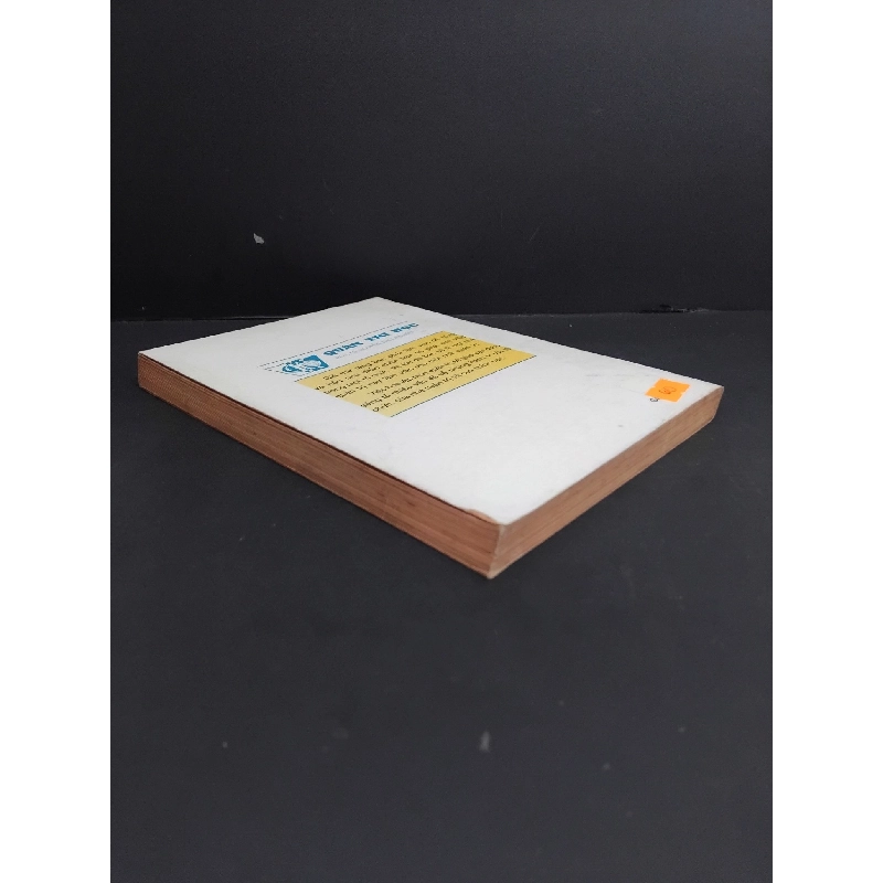 Quản trị học Management mới 80% bẩn bìa, ố vàng, tróc gáy, note với gạch chân bút chì nhiều 2003 HCM2811 Nguyễn Thị Liên Hiệp QUẢN TRỊ 924332