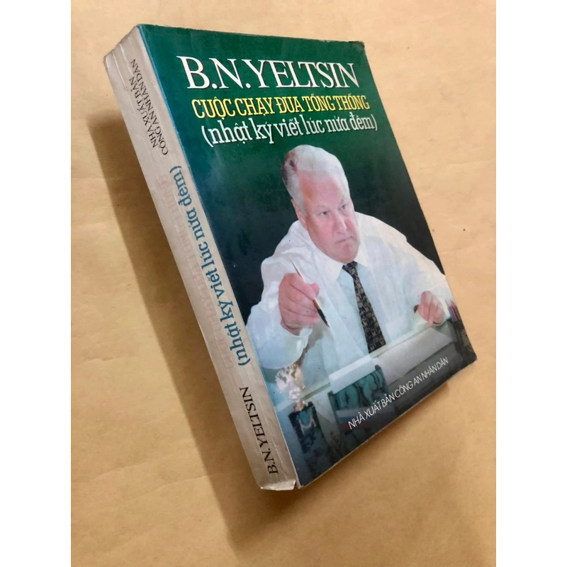 Sách Cuộc chay đua tổng thống (Nhật ký viết lúc nửa đêm) - B.N.Yeltsin 307213