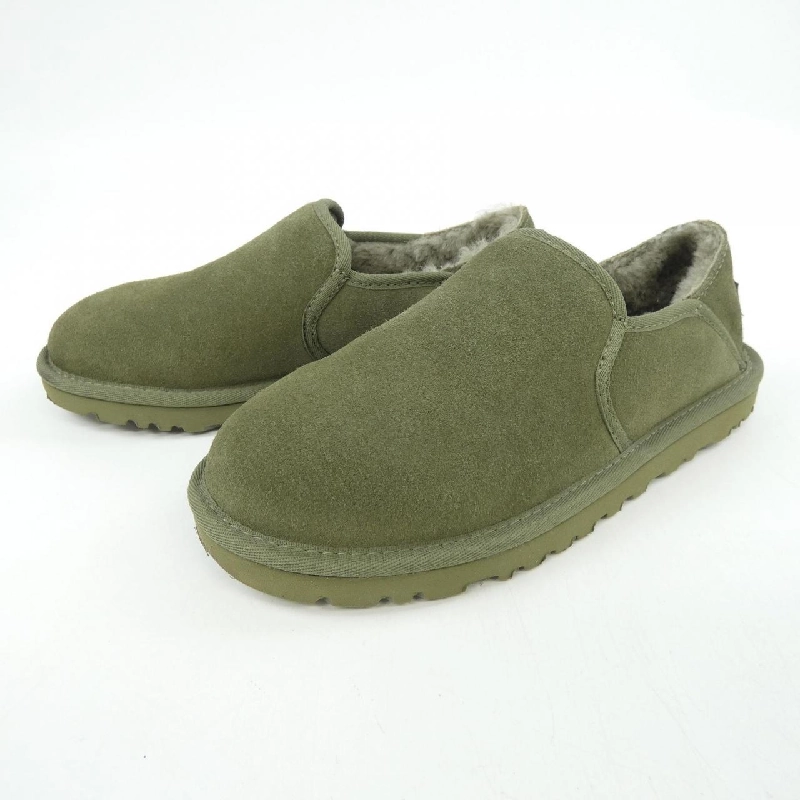 Giày UGG - Hàng hiệu Authentic 827853