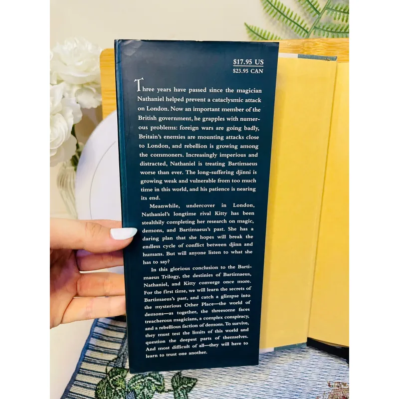 [Sách tiếng Anh 2hand] Like new 90% - Ptolemy's Gate (The Bartimaeus Trilogy) 779209