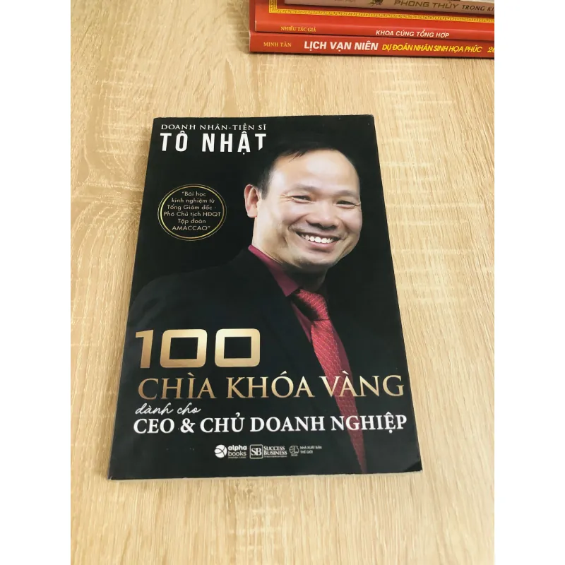 100 CHÌA KHOÁ VÀNG DÀNH CHO CEO & CHỦ DOANH NGHIỆP 1024390