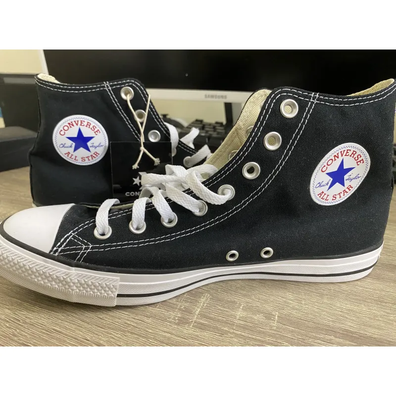 Giày Converse size 43  957198