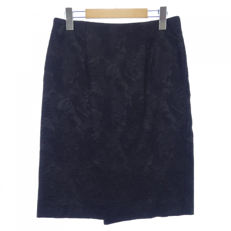 Chân váy BOSS - Hàng hiệu Authentic 821113