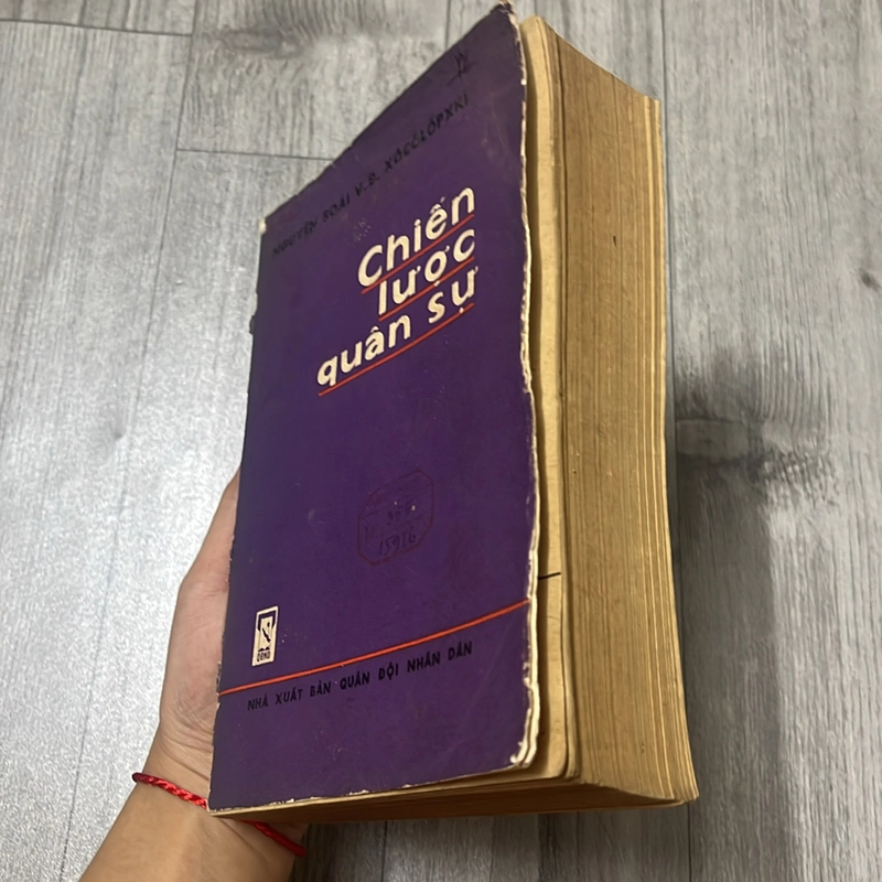 Chiến lược quân sự. 2b2 527630