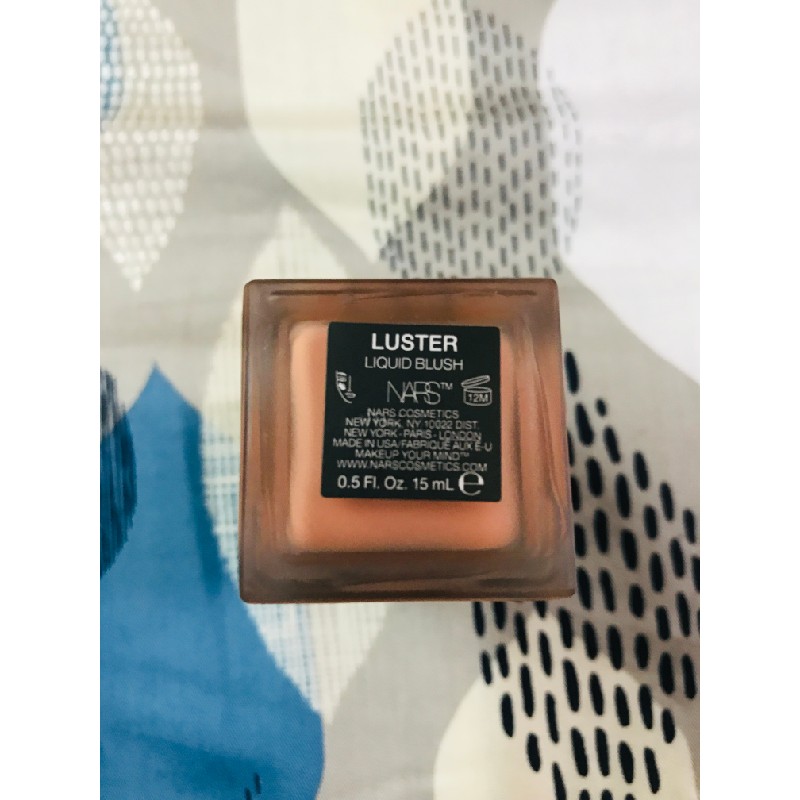 Kem má NARS màu Lustre 999