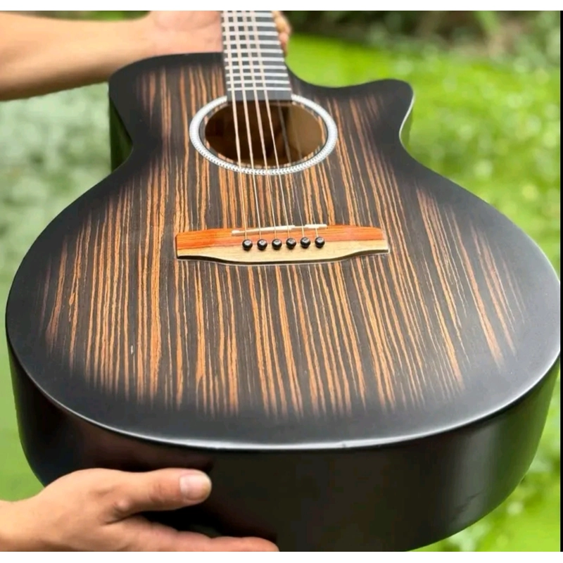Đàn guitar bằng gỗ (có tặng kèm thêm kẹp đàn và phím gãy đàn) 545611