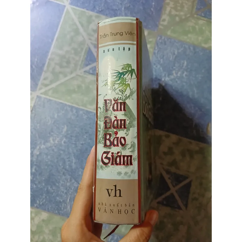 Văn Đàn Bảo Giám - Trần Trung Viên 1001154