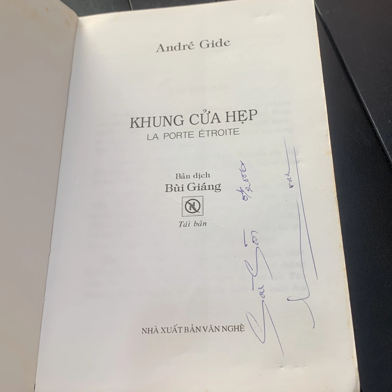 KHUNH CỬA HẸP - André Gide - Bùi Giáng dịch  278701