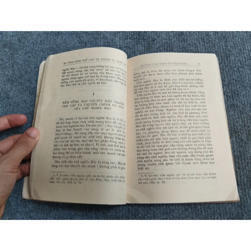 TÌNH HÌNH THẾ GIỚI VÀ NHIỆM VỤ QUỐC TẾ CỦA ĐẢNG TA - LÊ DUẨN 688815