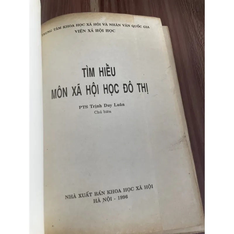 Tìm hiểu môn xã hội học đô thị - Trịnh duy Luân chủ biên  795655