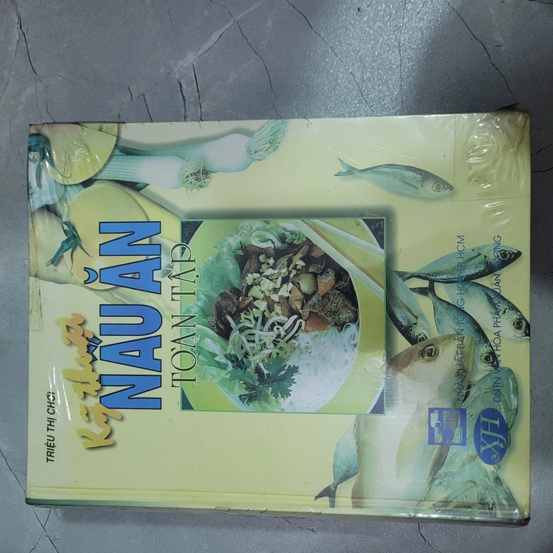 Sách mới: Kỹ Thuật Nấu Ăn Toàn Tạp - Triệu Thị Chơi 531730