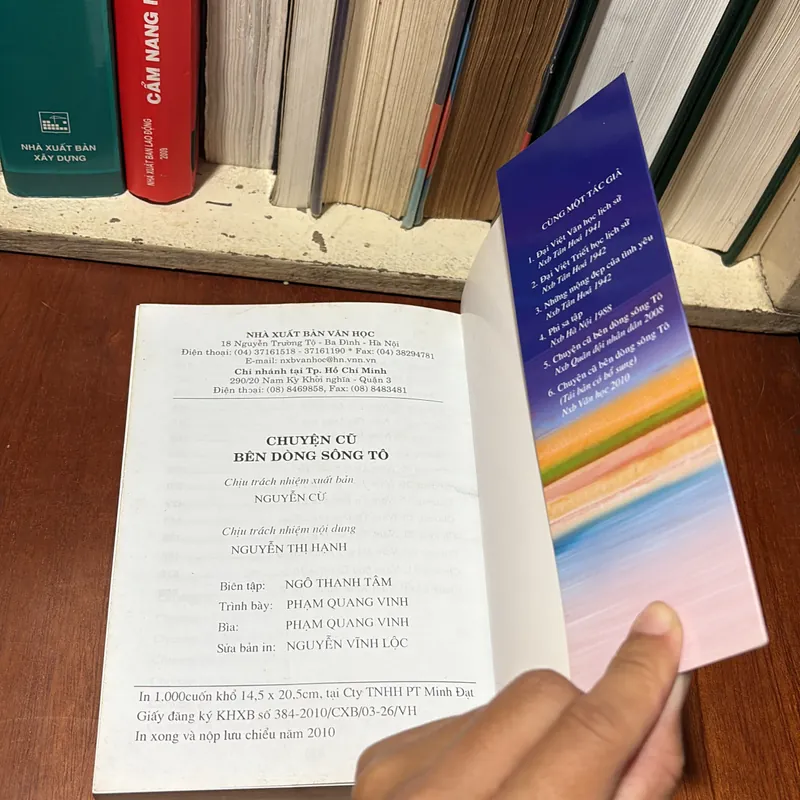 II Chuyện Dã Sử: Chuyện Cũ Bên Dòng Sông Tô - Viên Mai Nguyễn Công Chí - 2010 719513