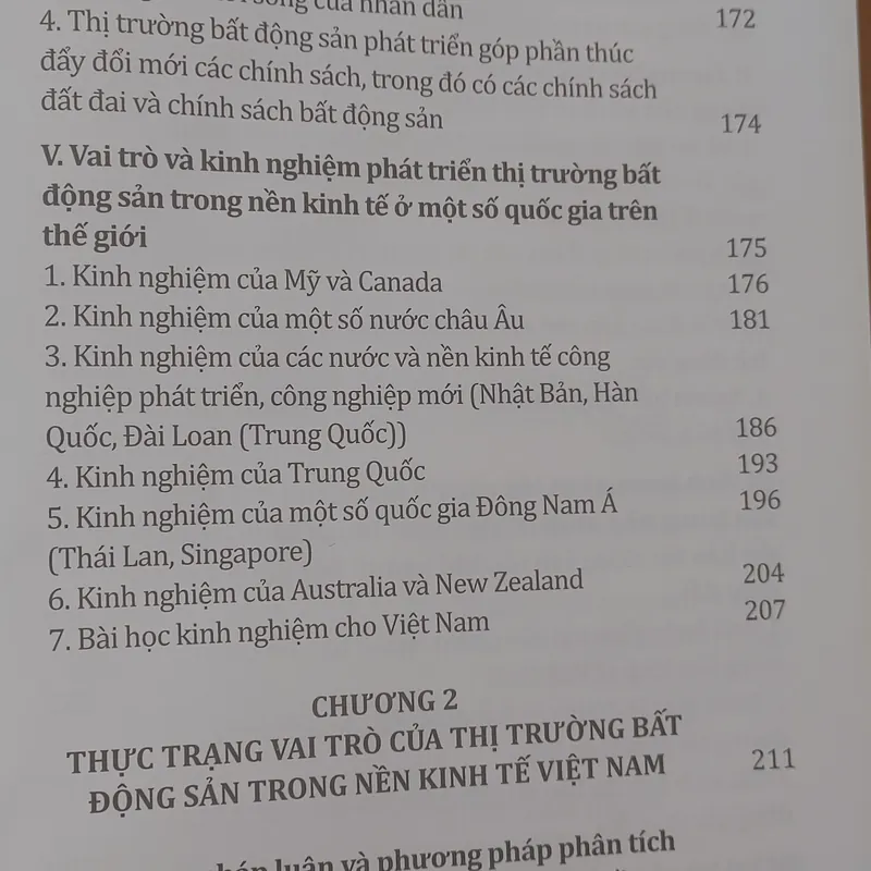 BẤT ĐỘNG SẢN TRONG NỀN KINH TẾ VIỆT NAM  563871
