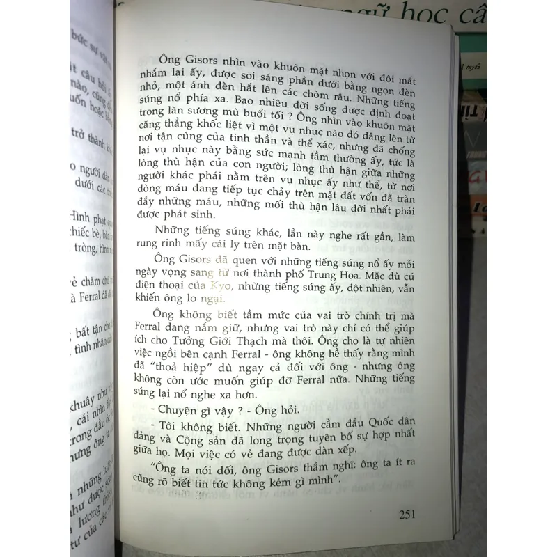 Thân phận con người  700624