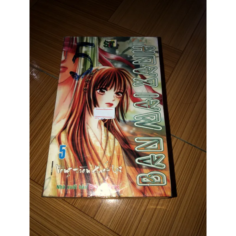 Ban mai xanh  779631