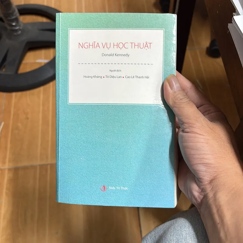 Nghĩa vụ học thuật 571083