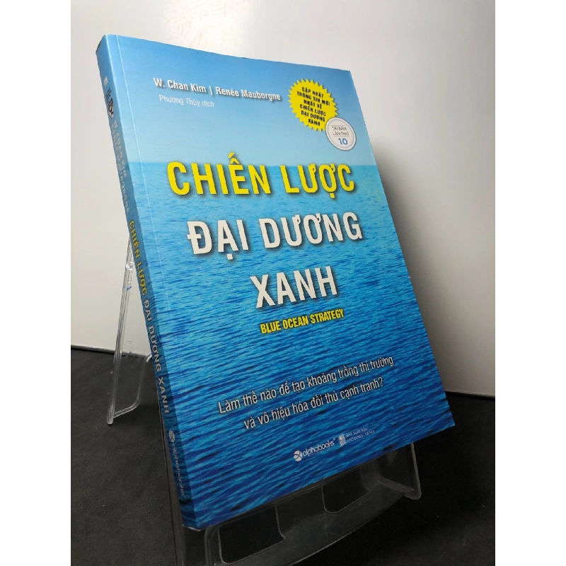 Chiến lược đại dương xanh 2019 mới 90% bẩn nhẹ W Chan kim HPB0709 quản trị 925211