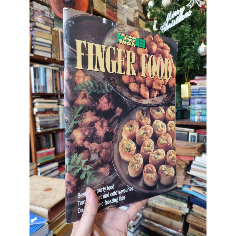 Finger Food : Best ever party food, Tempting hot and cold savouries, Do ahead and freezing tips (The Australian Women's Weekly) 361725