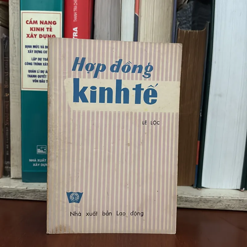 II Sách Xưa: Hợp Đồng Kinh Tế - Lê Lộc - 1978 664263