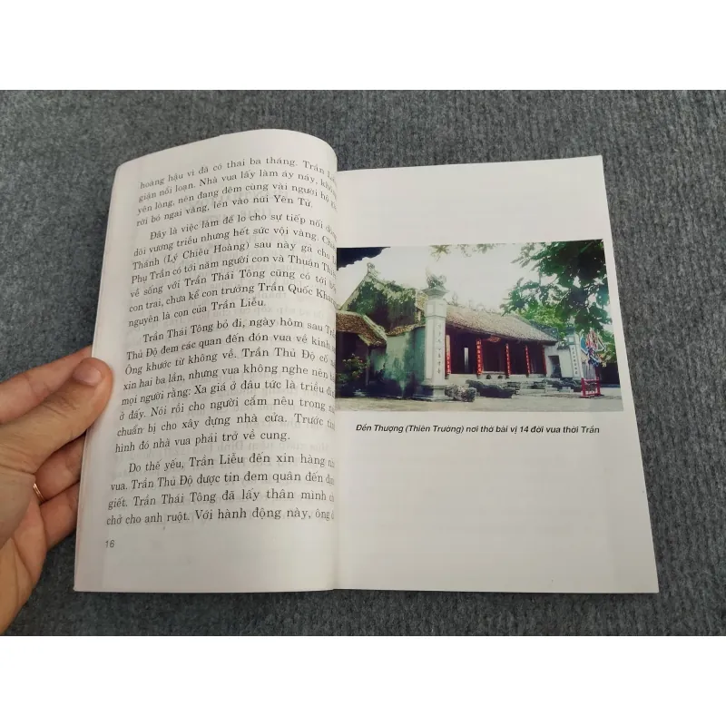 MƯỜI BỐN VỊ HOÀNG ĐẾ THỜI TRẦN 993171