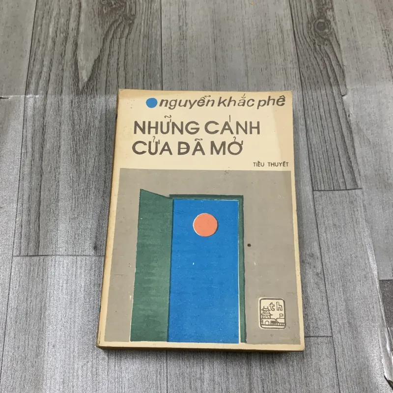 Những cánh cửa đã mở - nguyễn khắc phê. 6a2 1040558